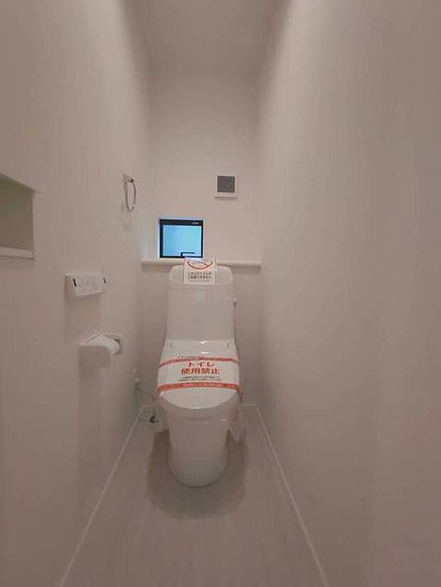 清潔好きには欠かせないウォシュレット機能付き。 