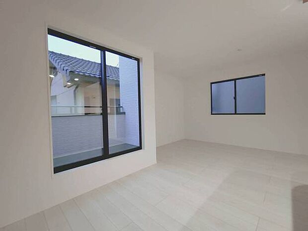 開放感と採光にこだわった広々ＬＤＫ。 