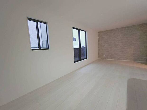 開放感と採光にこだわった広々ＬＤＫ。 