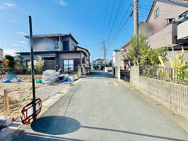 前面道路含む現地写真 