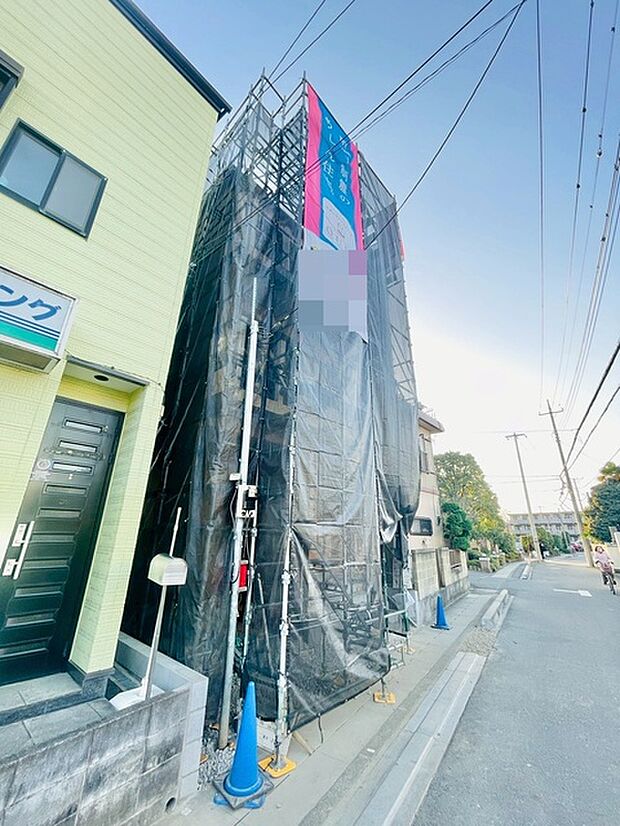 住宅もっているもともとの耐震性能を維持していくための制振装置を使った安心感がある住宅です。