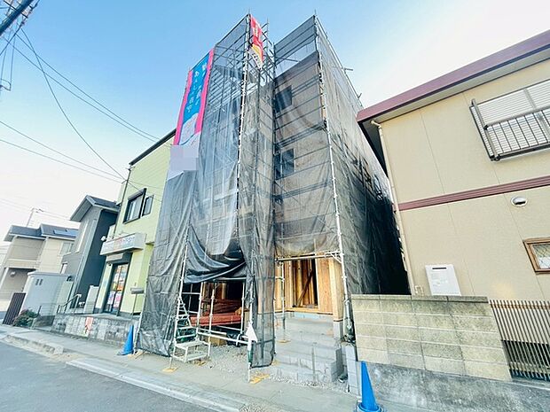 LDKが16.8帖ある広々とした3階建て住宅