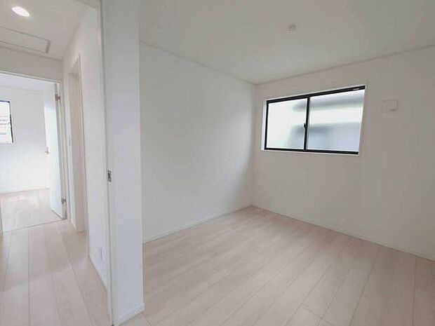 澄み切った空間が、穏やかな日常を彩ります。