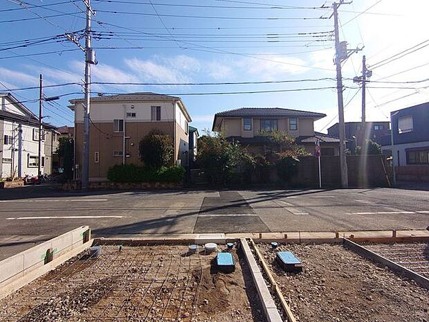 前面道路含む現地写真