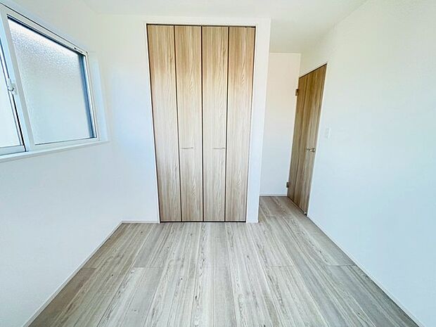 この部屋だれの部屋にしようかな、なんて会話を現地で楽しんでください。