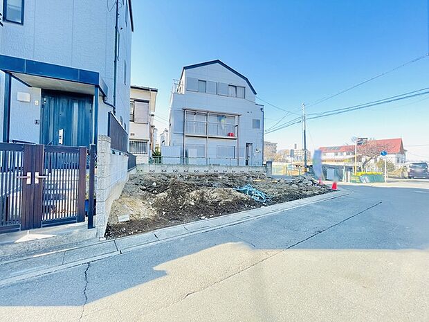 前面道路含む現地写真