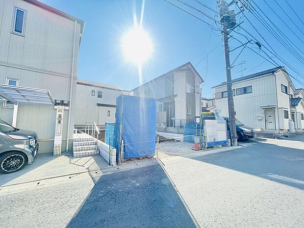 前面道路含む現地写真 