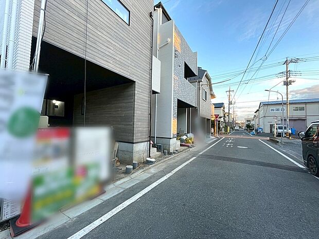 前面道路含む現地写真 