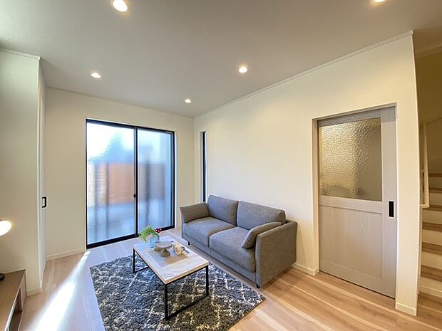 お家の中心となる大きな空間がご家族のコミュニケーションスペースになる筈です。 