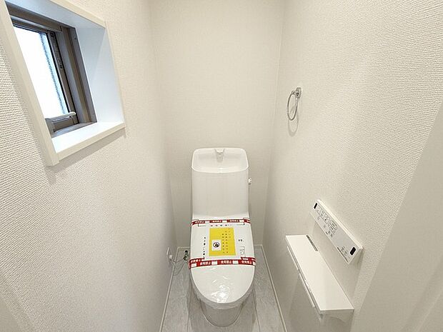 清潔好きには欠かせないウォシュレット機能付き。