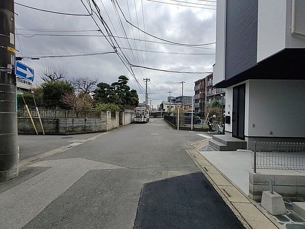 前面道路含む現地写真