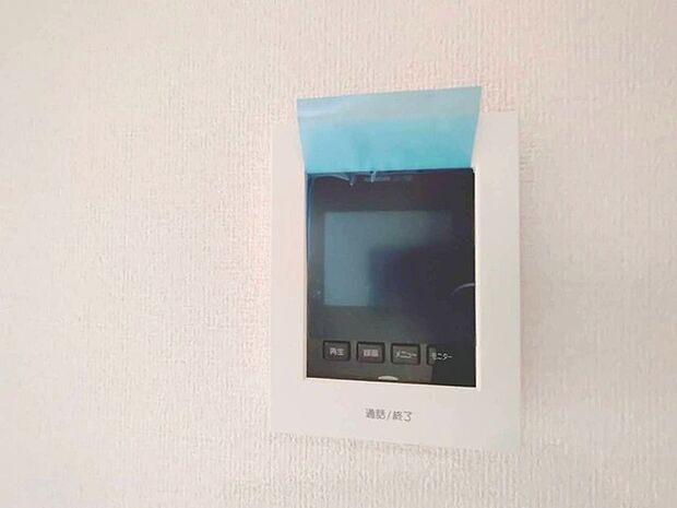 ■ TVモニタ付インタホンでセキュリティ面にも配慮 ■