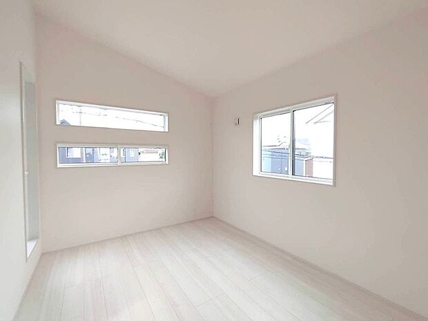 この部屋だれの部屋にしようかな、なんて会話を現地で楽しんでください。