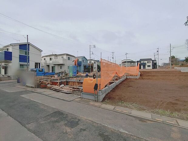 前面道路含む現地写真 