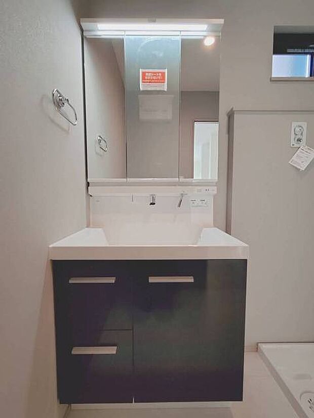 洗練されたデザインと清潔感あふれる空間。