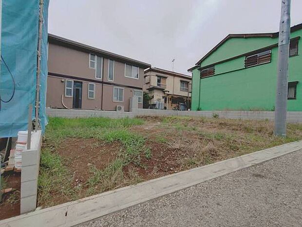 前面道路含む現地写真