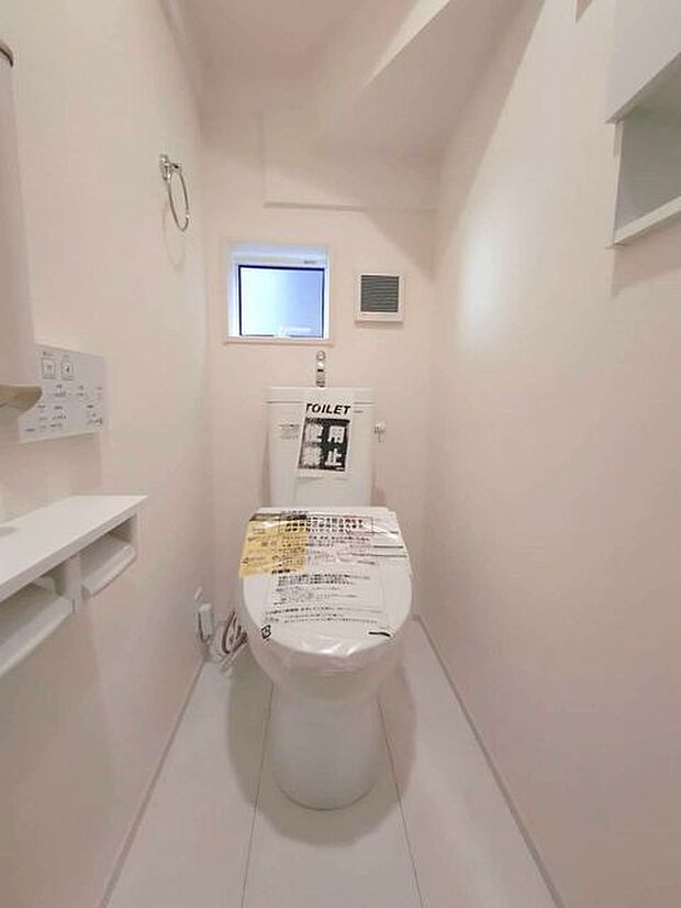 清潔好きには欠かせないウォシュレット機能付き。