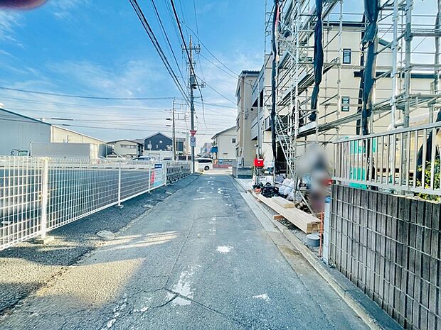 前面道路含む現地写真 
