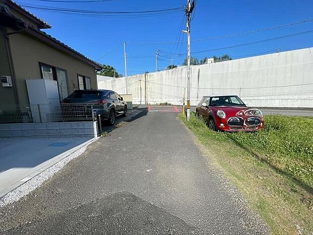 前面道路含む現地写真