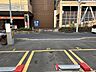 外観：前面道路含む外観