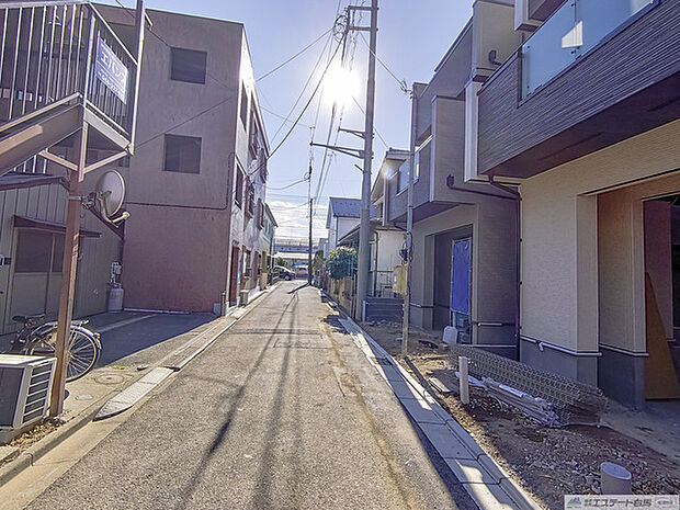前面道路含む現地写真 