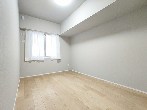 子供部屋には丁度良い洋室。