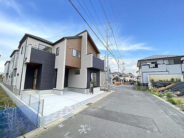 前面道路含む現地写真