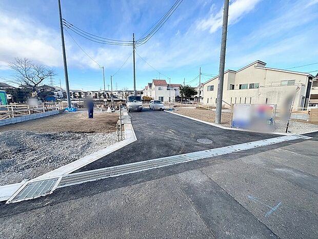 前面道路含む現地写真