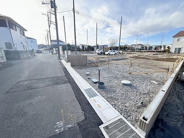 前面道路含む現地写真