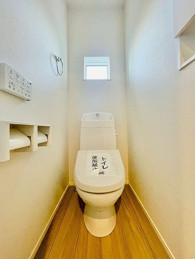 静けさと温もりが調和する、心安らぐ空間。
