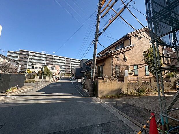 前面道路含む現地写真