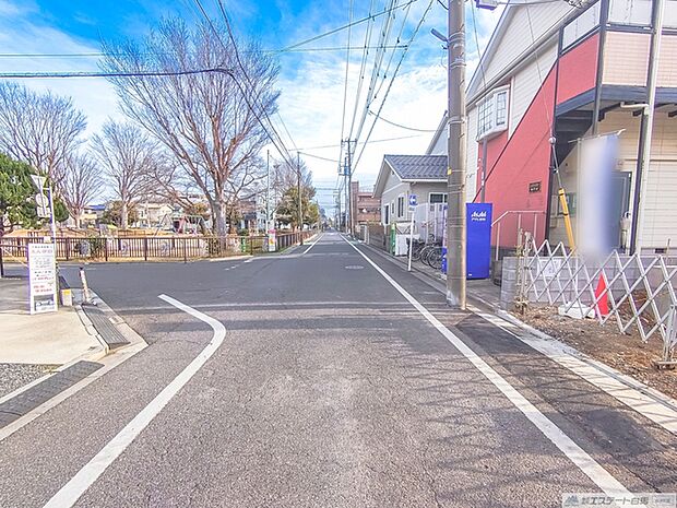 前面道路含む現地写真