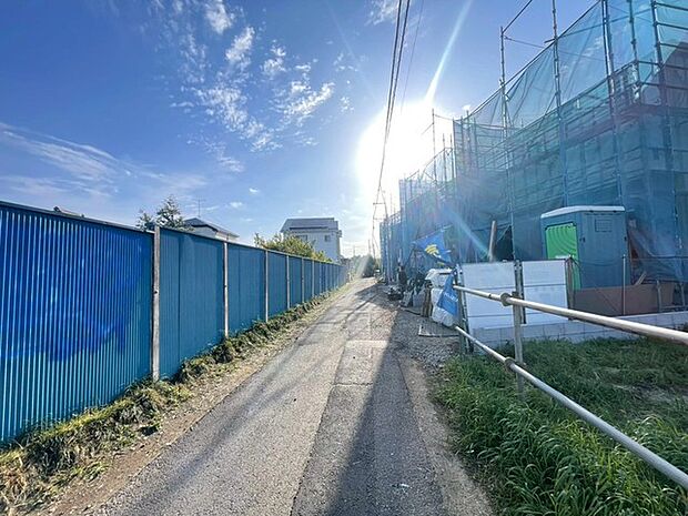 前面道路含む現地写真