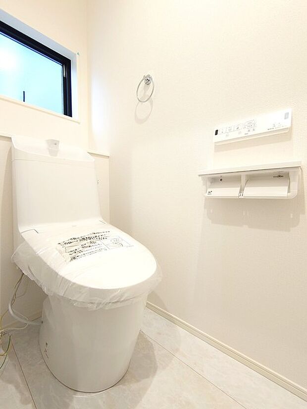 清潔好きには欠かせないウォシュレット機能付き。 
