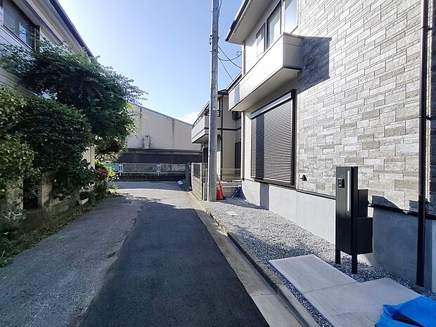 前面道路含む現地写真