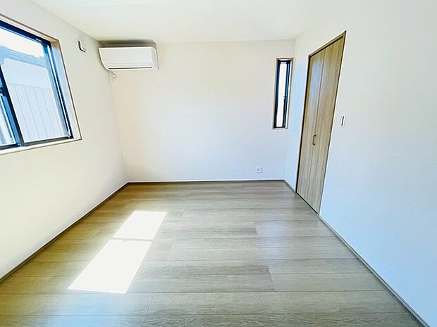 お家の中心となる大きな空間がご家族のコミュニケーションスペースになる筈です。
