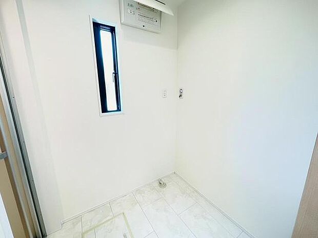 ウォークインクローゼット 