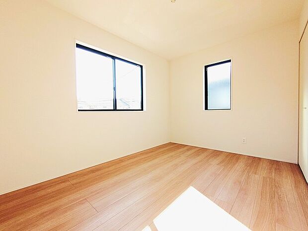 この部屋だれの部屋にしようかな、なんて会話を現地で楽しんでください。