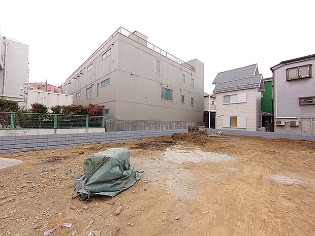 現地土地(建築前)写真