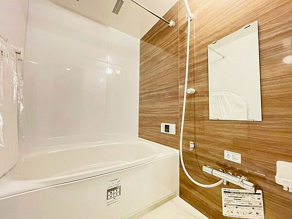 ≪ 雨の日のお洗濯にも大活躍な浴室乾燥機付 ≫