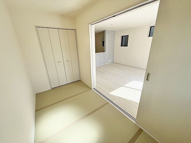 和の趣とモダンな空間が調和した、心地よい暮らし