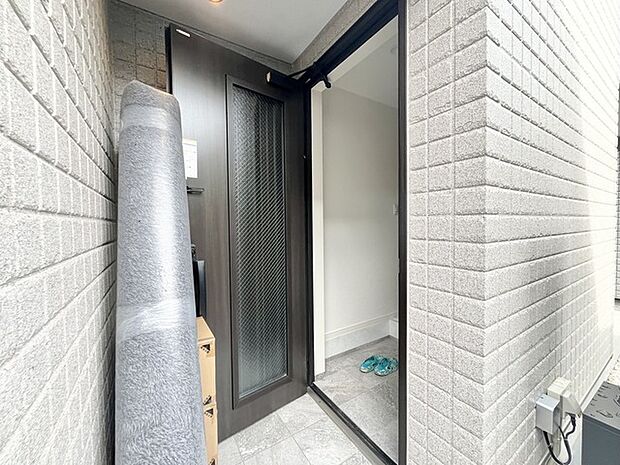 広々とした空間が、新しい暮らしの始まりを予感させます。