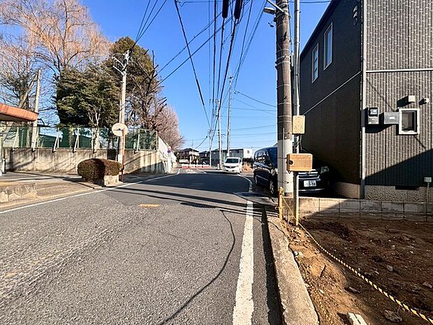 前面道路含む現地写真 