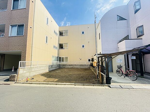現地建設前土地写真 