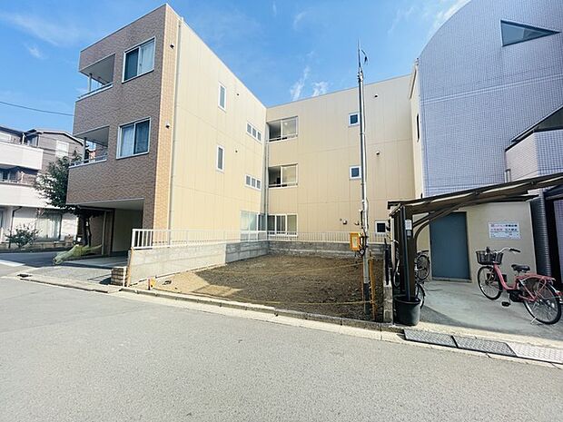 前面道路含む現地写真