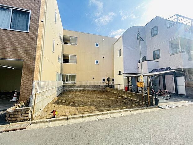 前面道路含む現地写真