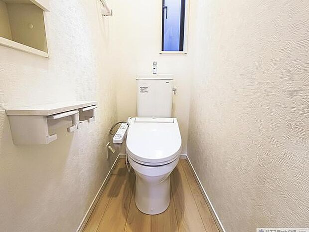 清潔好きには欠かせないウォシュレット機能付き。