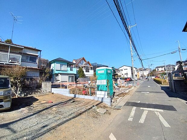 前面道路含む現地写真 