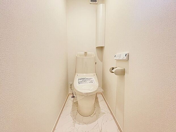 清潔好きには欠かせないウォシュレット機能付き。