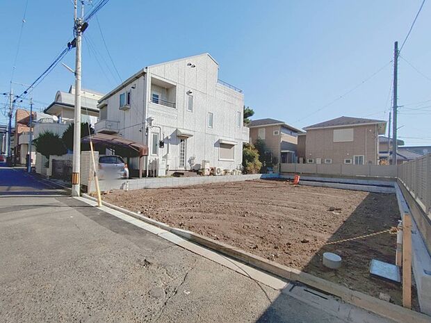 前面道路含む現地写真 